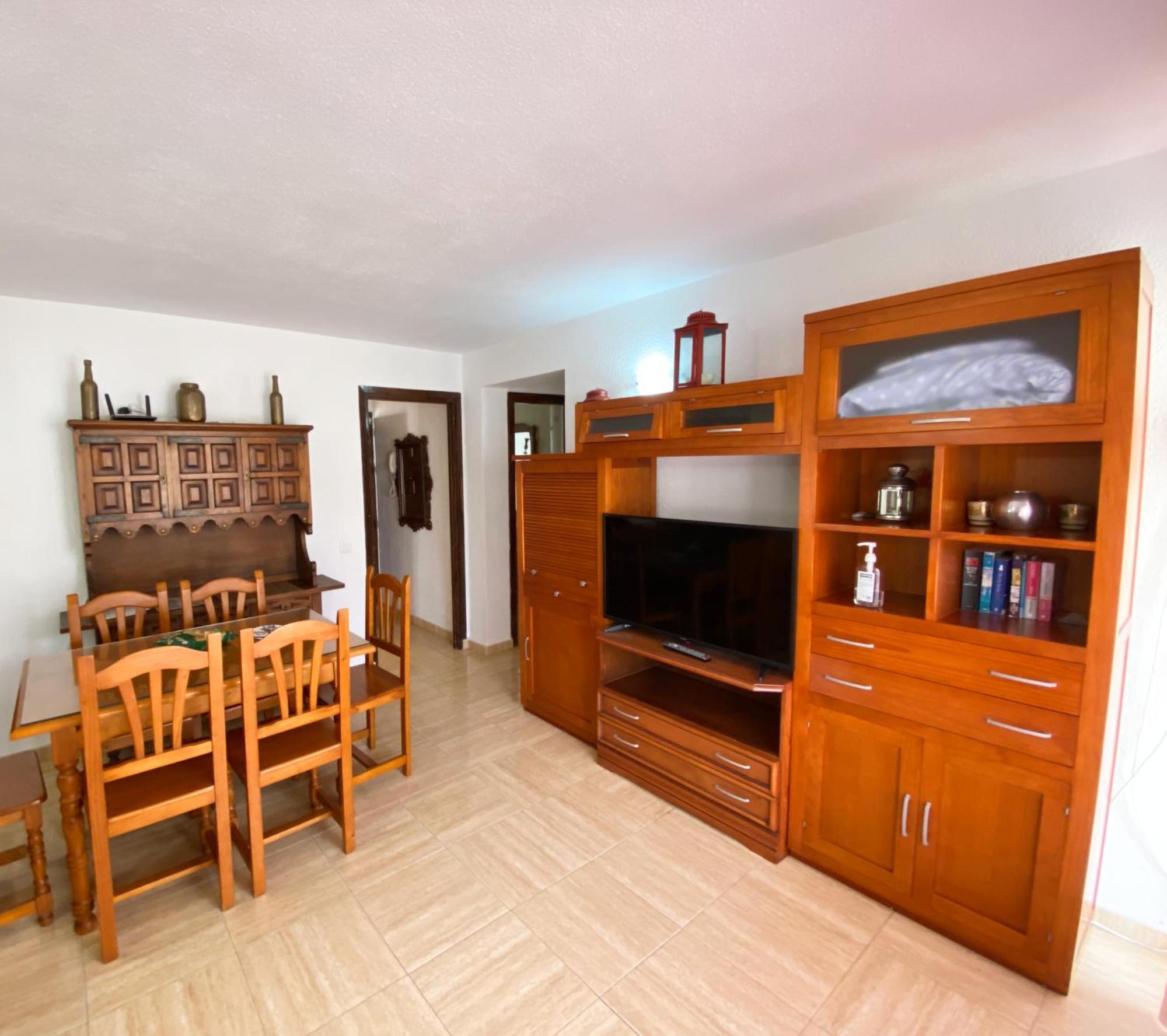 En Segunda Línea De Playa Apartamento *